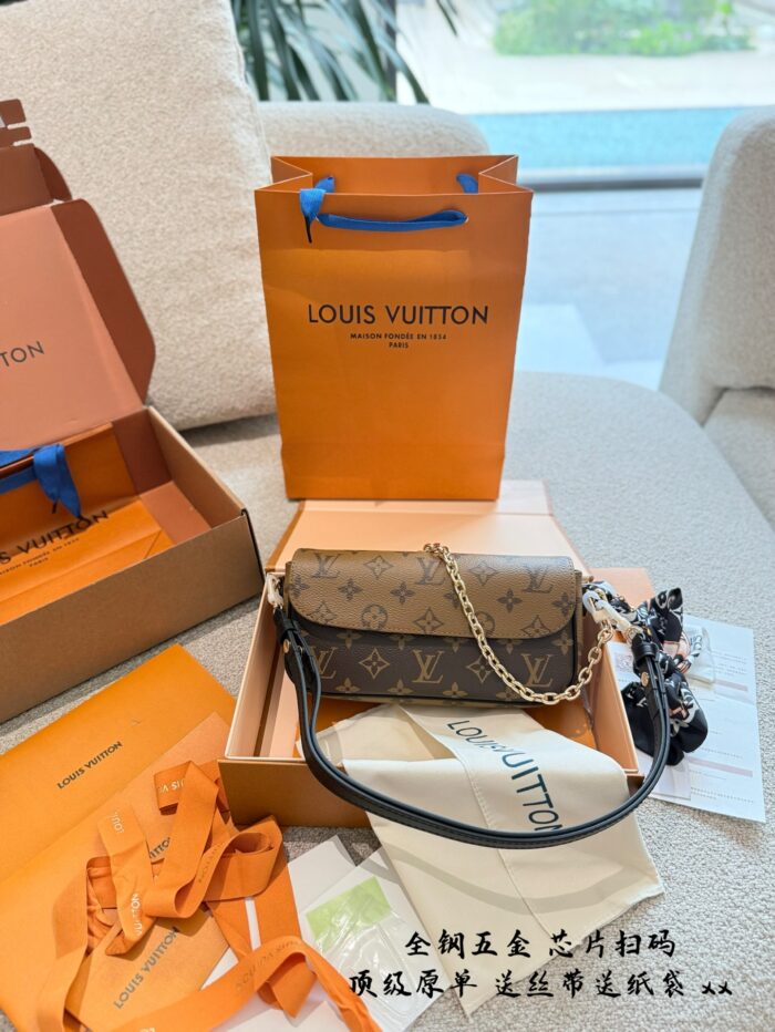 Louis Vuitton Wallet On Chain Ivy Handbag Upgraded Version With Full Steel Hardware Reversed-Colour Flap Black Shoulder Strap - Image 2