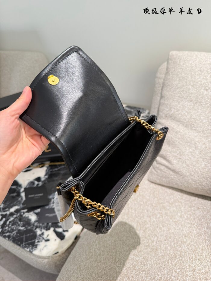 Ysl Nolita Black & Gold Flap Envelope Bag Lambskin With Diamond Quilting Adjustable Chain Strap For Shoulder Or Crossbody Carry - Image 6