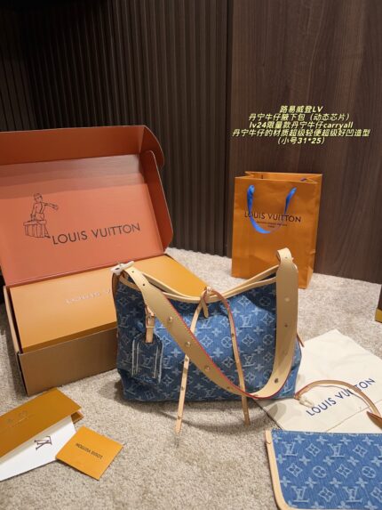 Louis Vuitton Lv24 Limited Edition Denim Carryall Shoulder Bag Dynamic Chip Vegetable-Tanned Leather Rivets Colour-Changing Leather Lightweight And Highly Versatile