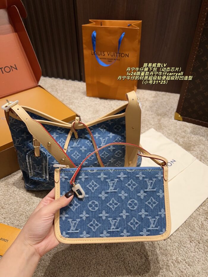 Louis Vuitton Lv24 Limited Edition Denim Carryall Shoulder Bag Dynamic Chip Vegetable-Tanned Leather Rivets Colour-Changing Leather Lightweight And Highly Versatile - Image 8