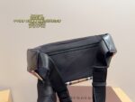 Burberry Crossbody Waist Bag Minimalist, Casual Comfortable And Vibrant - Image 8