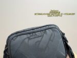 Burberry Camera Bag: Wide Strap, Commuter-Friendly, Generous Capacity, Lightweight Classic Design - Image 5