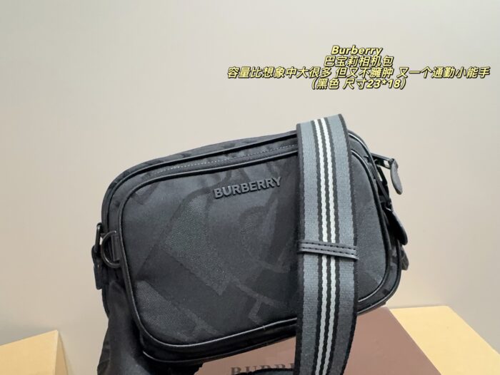 Burberry Camera Bag: Wide Strap, Commuter-Friendly, Generous Capacity, Lightweight Classic Design - Image 8