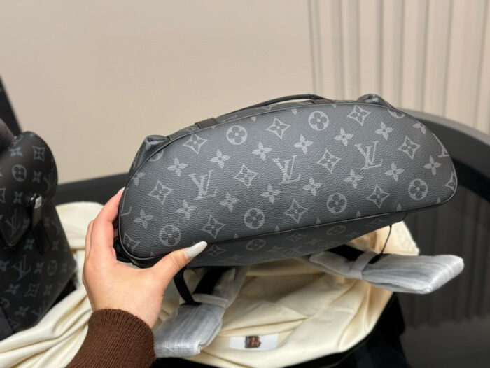 Louis Vuitton Backpack Classic Fabric Superb Handfeel Understated Elegance - Image 9