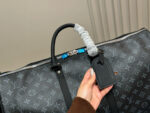 Louis Vuitton Keepall Travel Bag Practical, Large-Capacity Business & Gym Bag - Image 3