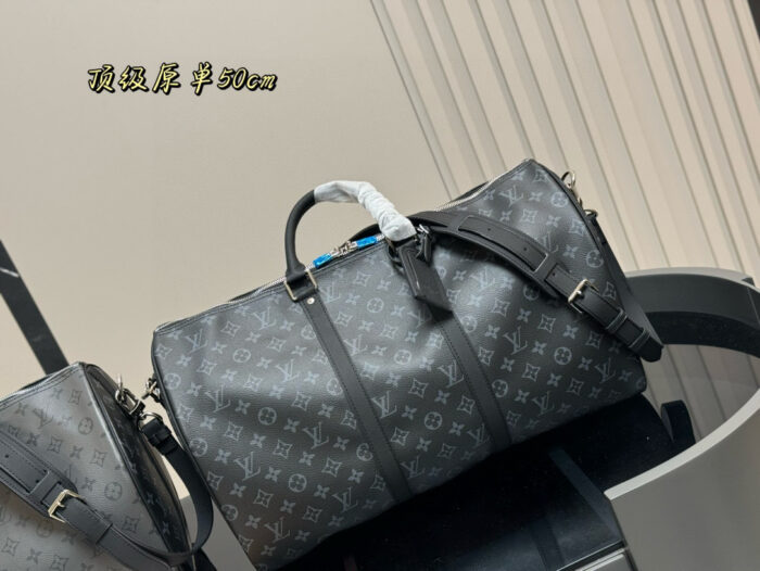 Louis Vuitton Keepall Travel Bag Practical, Large-Capacity Business & Gym Bag - Image 5