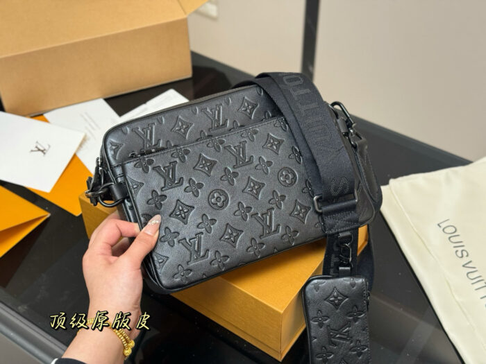Louis Vuitton Men'S 3-In-1 Multi-Wear Style Authentic Factory-Direct Goods - Image 2