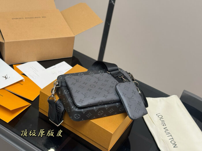 Louis Vuitton Men'S 3-In-1 Multi-Wear Style Genuine Factory-Direct Quality - Image 1