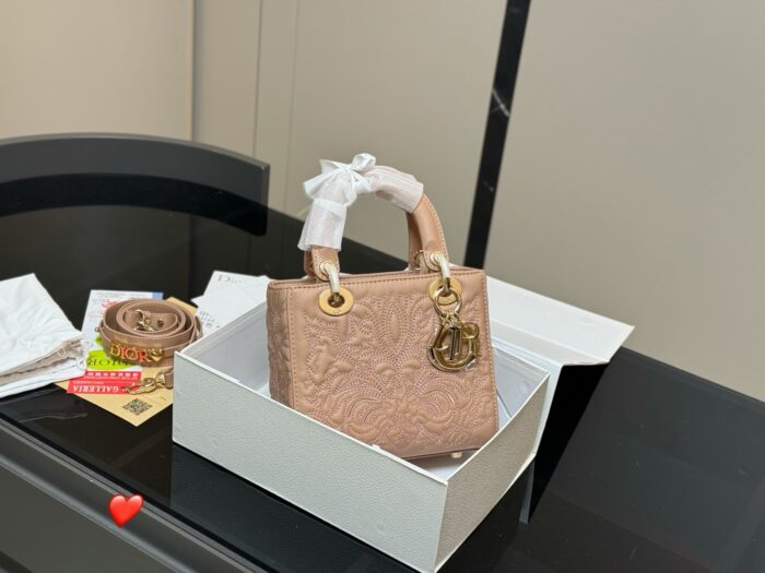 Dior Satin Embroidered Lambskin Calfskin With The Latest Shoulder Strap - Image 1