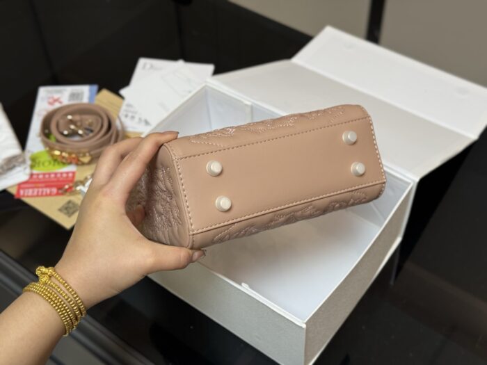 Dior Satin Embroidered Lambskin Calfskin With The Latest Shoulder Strap - Image 9