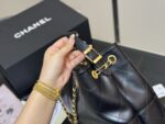 Chanel 25A Vertical Suede Tote Bag Mellard Colour Palette Handheld Or Underarm Carry Effortlessly Relaxed - Image 7