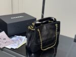 Chanel 25A Vertical Suede Tote Bag Mellard Colour Palette Handheld Or Underarm Carry Effortlessly Relaxed - Image 8