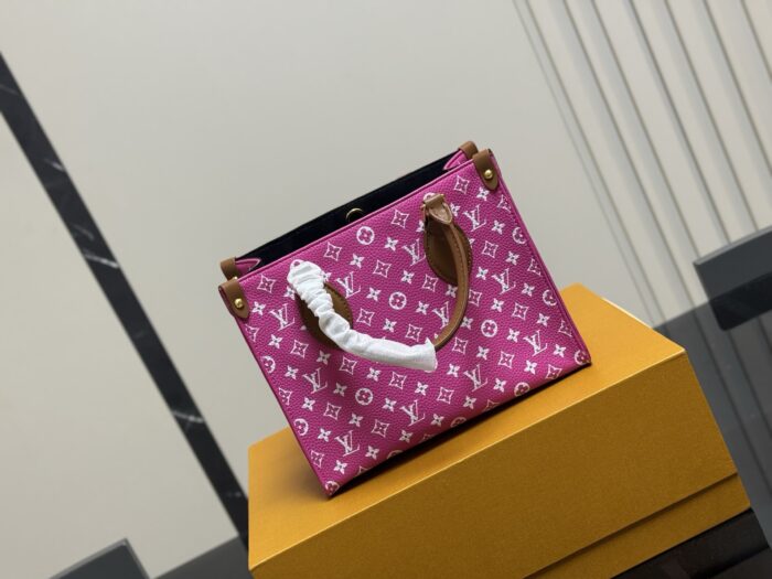 Louis Vuitton On The Go Jungle Calfskin Shopping Tote Hidden Shoulder Strap Single-Shoulder Or Hand-Carry Includes Folding Box - Image 8