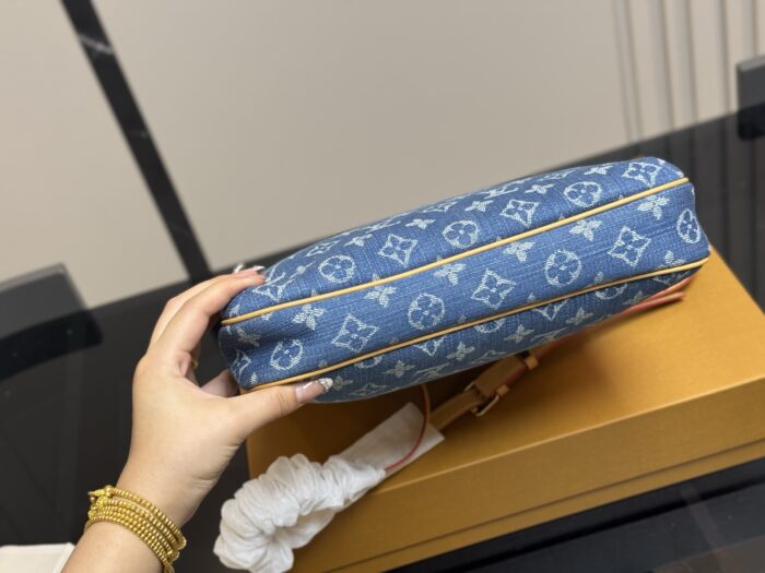 Louis Vuitton Denim Series Bag Soft, Stain-Resistant And Stylish Ample Capacity - Image 8