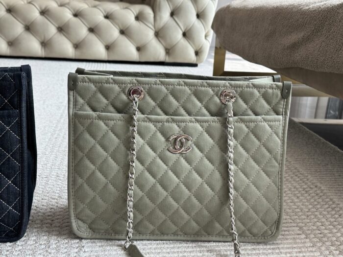Chanel Denim Tote Shopping Bag Diamond Quilting With Silver Chain Logo Generous Capacity For Commuting And Travel - Image 11