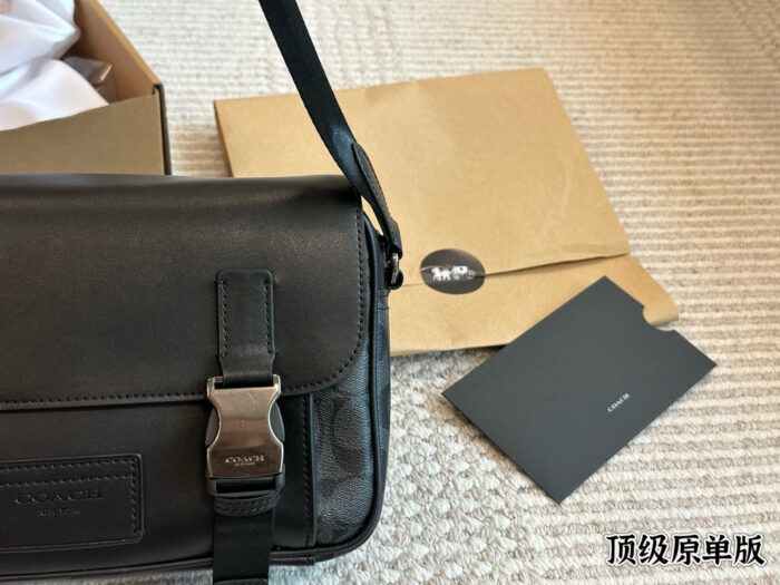 Coach New Arrival Black Camera Bag Versatile And Spacious - Image 2