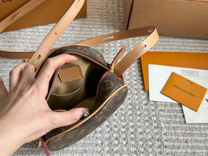 Louis Vuitton Round Bag - Soft & Spacious - Non-Marketplace Edition - Image 9