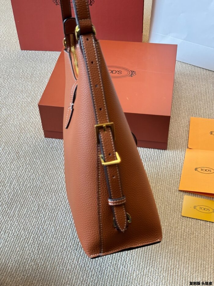 Tod'S Replica Edition Cowhide Shoulder Tote Bag Minimalist And Practical Lightweight And Durable - Image 6