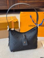 Louis Vuitton Carryall Shoulder Bag Open-Top Magnetic Closure Generous Capacity Wide Shoulder Strap Full-Grain Calf Leather - Image 5