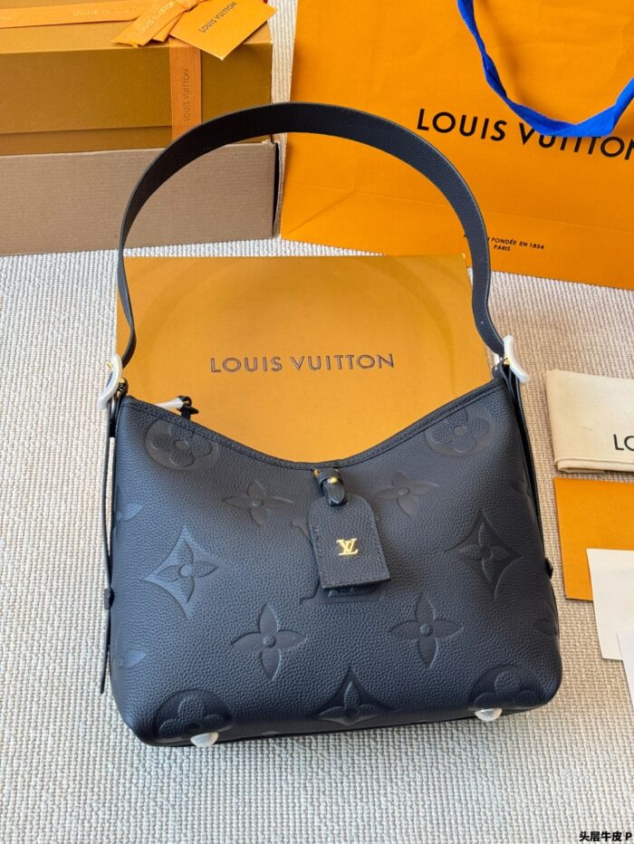 Louis Vuitton Carryall Shoulder Bag Open-Top Magnetic Closure Generous Capacity Wide Shoulder Strap Full-Grain Calf Leather - Image 7