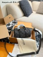 Louis Vuitton Keepall Xs Black Monogram Chip-Equipped Versatile Bag - Image 2