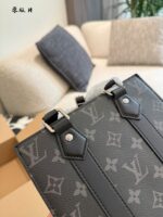 Louis Vuitton Sac Plat Mini Monogram Canvas Multi-Function Tote Bag - Image 5