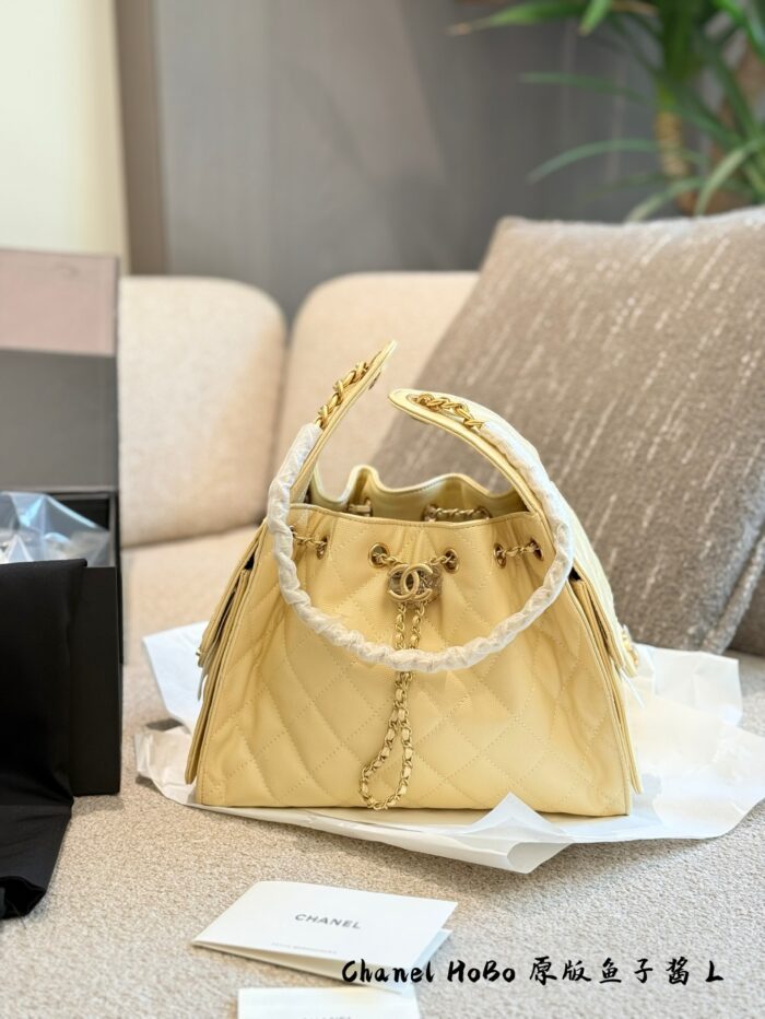 Chanel 25Ss 25Bag Medium Black Gold Grained Leather Bag With Added Mini Pocket And Leather Pad – Practical And Comfortable - Image 1