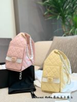 Chanel 25Ss 25Bag Medium Black Gold Grained Leather Bag With Added Mini Pocket And Leather Pad – Practical And Comfortable - Image 7