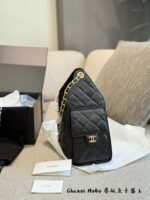Chanel 25Ss 25Bag Medium Black Gold Grained Leather Bag With Added Mini Pocket And Leather Pad – Practical And Comfortable - Image 12