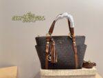 Michael Kors Tote Bag Genuine Pvc Material Classic And Elegant Durable Commuting Or Shopping