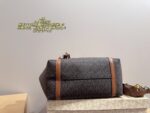 Michael Kors Tote Bag Genuine Pvc Material Classic And Elegant Durable Commuting Or Shopping - Image 7