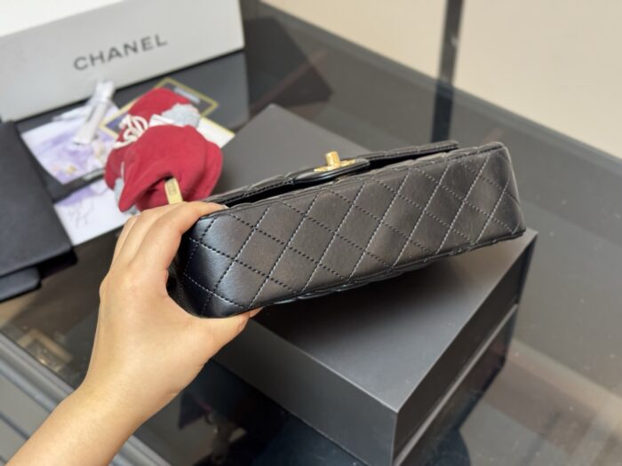 Chanel Cf Premium Genuine Lambskin Shoulder Bag Essential For All Seasons - Image 8
