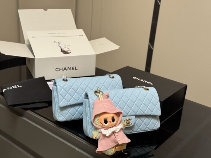 Chanel Cf Premium Genuine Lambskin Shoulder Bag Essential For All Seasons - Image 16