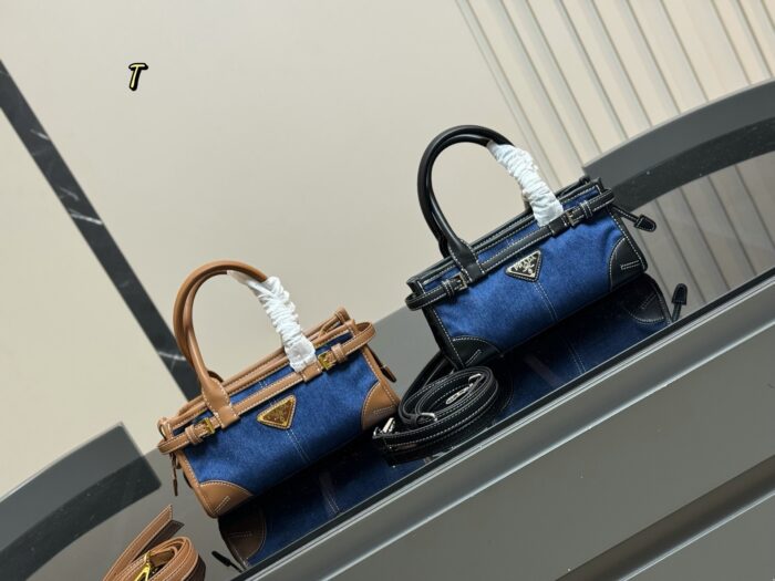 Prada Canvas Soft Lux Underarm Bag Generous Capacity Perfect For Banquets And Parties - Image 1