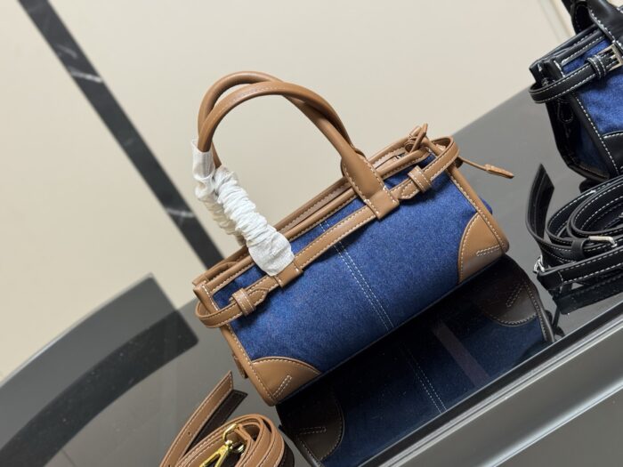 Prada Canvas Soft Lux Underarm Bag Generous Capacity Perfect For Banquets And Parties - Image 7
