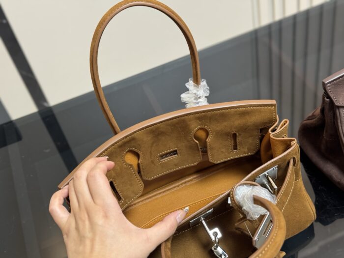 Hermès Bk Horizontal Top-Grain Cowhide Handbag - Image 4