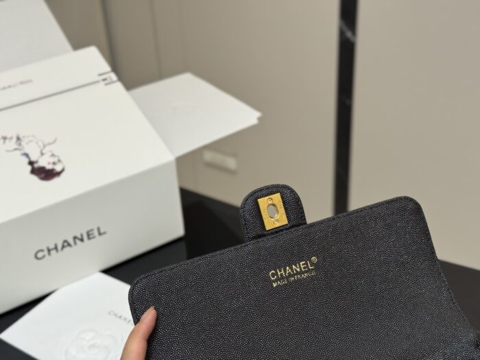 Chanel 25A Atelier Handcrafted Super Cute Backpack Lychee Leather Handle With Chain Strap Can Be Carried By Hand Or Worn Crossbody - Image 5