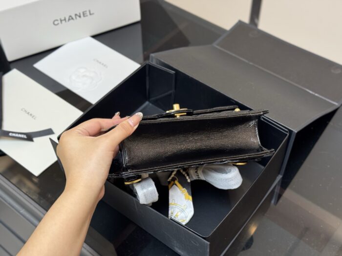 Chanel 25A Atelier Handcrafted Backpack Lychee Leather With Chain Handles Carry By Hand Or Shoulder - Image 8