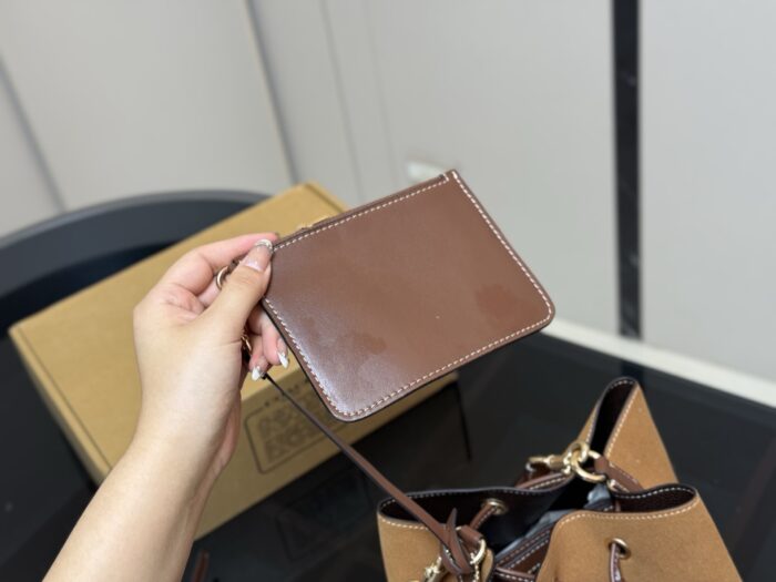 Coach Rowan New Bucket Bag - Image 3