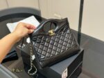 Chanel 31 Bag Mini Reissue Quilted Handbag - Image 6