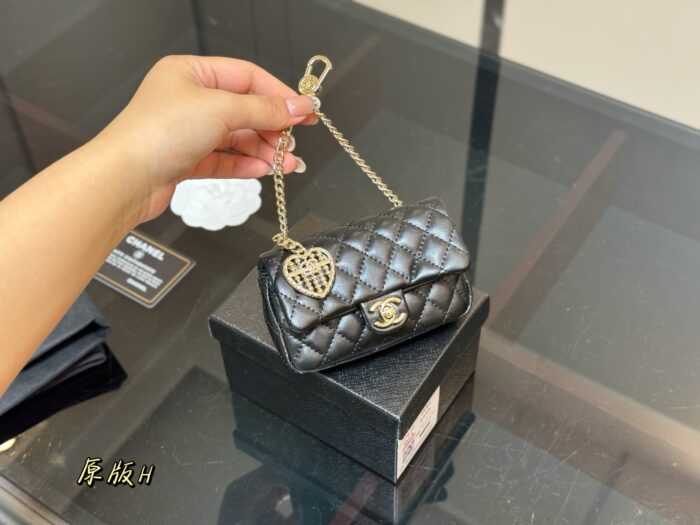 Chanel Mini Cf Pendant Bag Quadri-Stitched Heart Charm - Image 1