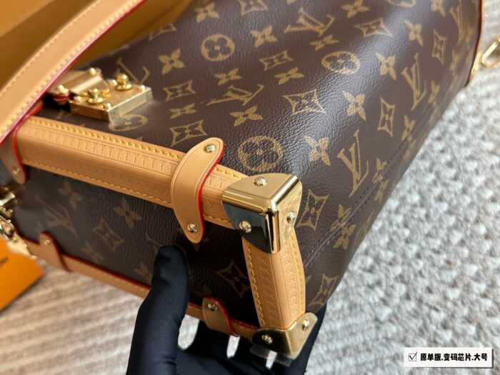 Louis Vuitton Trunk Large Luggage Timeless Bestseller Ultra-Chic Complete Packaging - Image 6