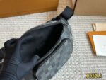 Louis Vuitton Black Knight Series Men'S Waist Bag/Chest Bag - Full Grain Leather Commuter Bag - Image 9