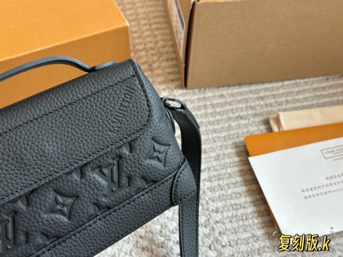 Louis Vuitton Steamer Black Leather Versatile Men'S Bag - Image 2
