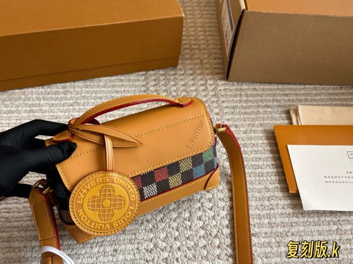 Louis Vuitton Steamer Black Men'S Bag - Excellent Value - Image 9