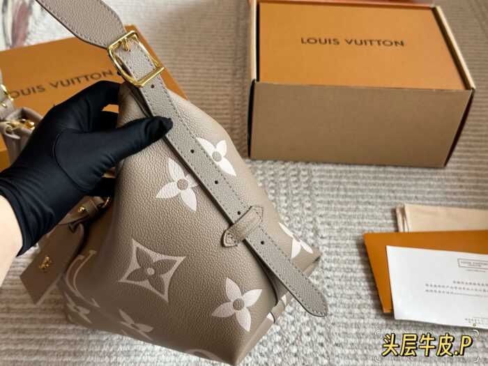 Louis Vuitton Carryall - Elephant Grey/Dune Colour Cowhide Leather Mother-And-Child Bag With Wide Shoulder Strap And Boxed Shopping Bag - Image 2