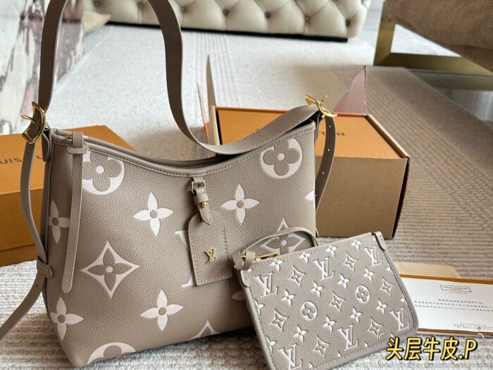 Louis Vuitton Carryall - Elephant Grey/Dune Colour Cowhide Leather Mother-And-Child Bag With Wide Shoulder Strap And Boxed Shopping Bag - Image 7
