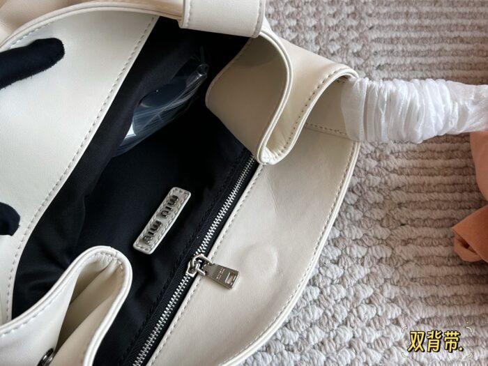 Miu Miu Tote Runway-Inspired Leather Tote With Dual Straps For Effortless Style - Image 8