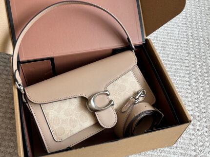 Coach Tabby Replica Cowhide Handbag/Crossbody Bag New Colourway Heavy-Duty Hardware Dual Carry Options Includes Pearl Chain Generous Capacity