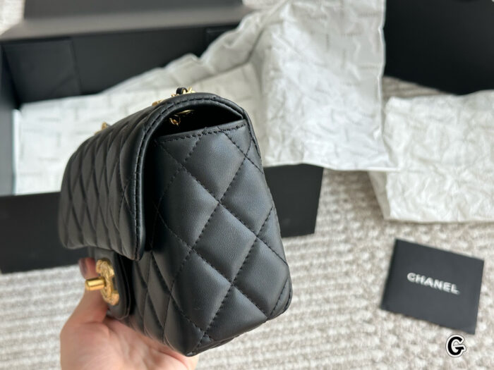 Chanel Square Flap Handbag In Calfskin Leather With Exquisite Handle Design - Image 5